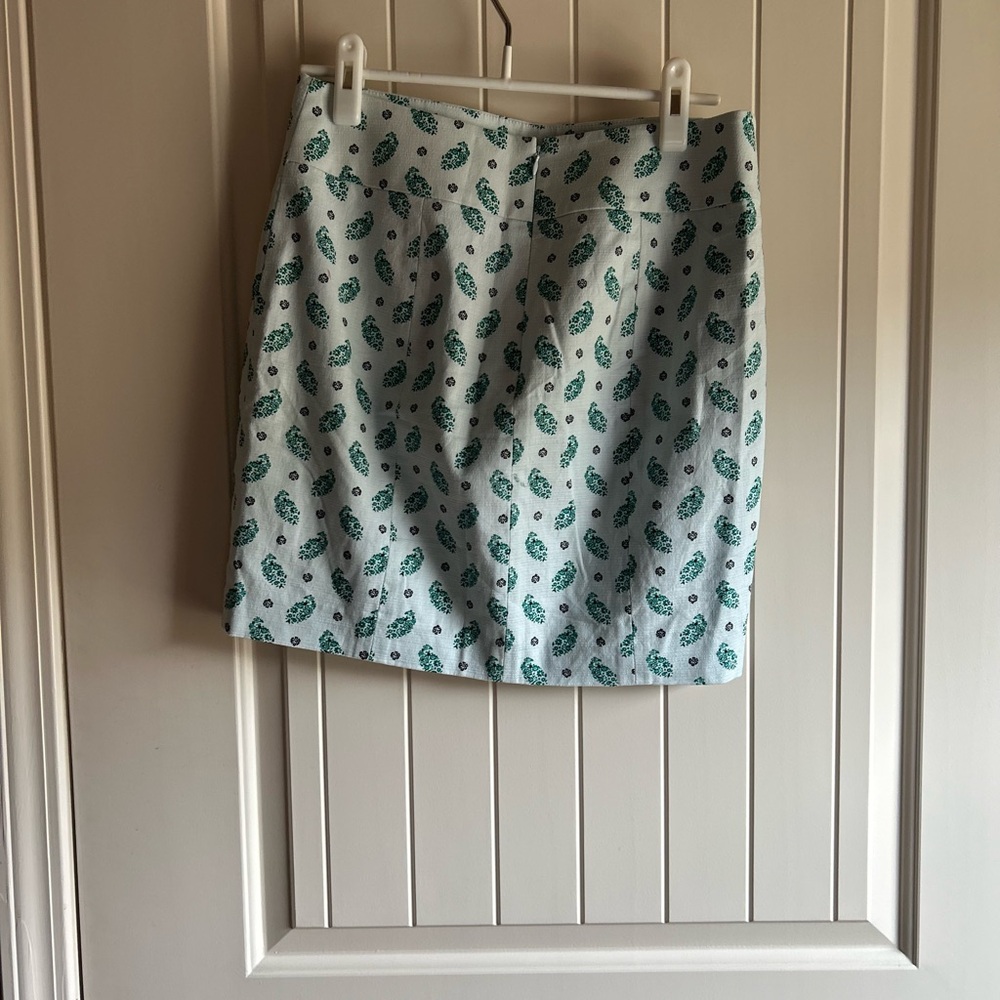 Elegant Green Patterned Skirt